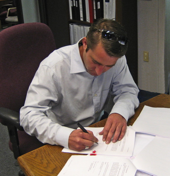Cooper Lee signing WiFi Rail - BART 20 Year License Agreement December 18th, 2008